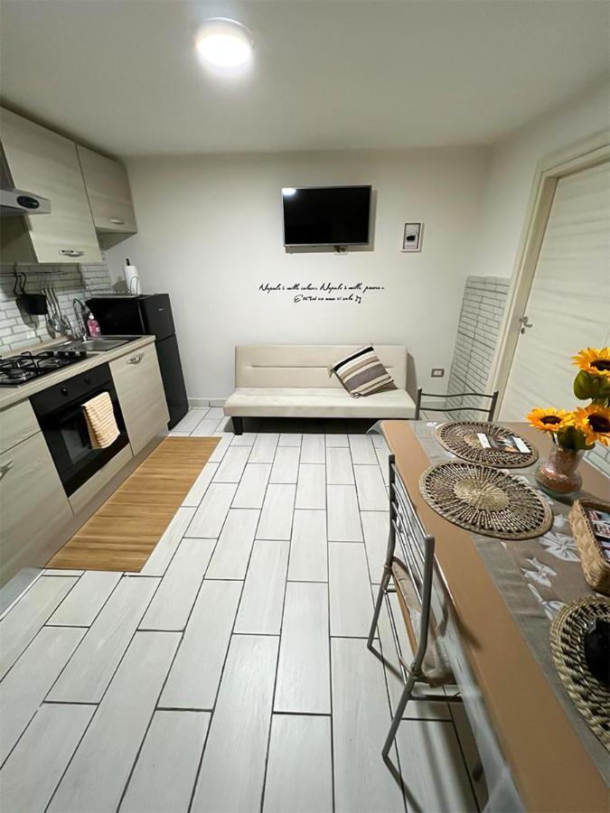 Il Nido Di Mariaflo Apartment Наполи Екстериор снимка
