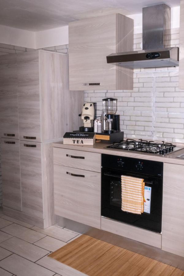 Il Nido Di Mariaflo Apartment Наполи Екстериор снимка